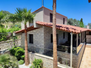 Kipo Paradiso stone villa